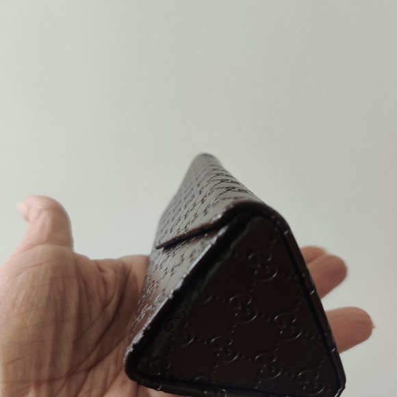 Unisex Gucci trifold glasses case GG monogrammed - Picture 12 of 12